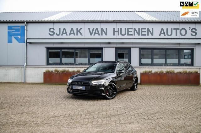 Zwart Gebruikt 2017 Audi A3 Sportback S-Line Hatchback | € 21.950 (Duur) - Afbeelding 1/4