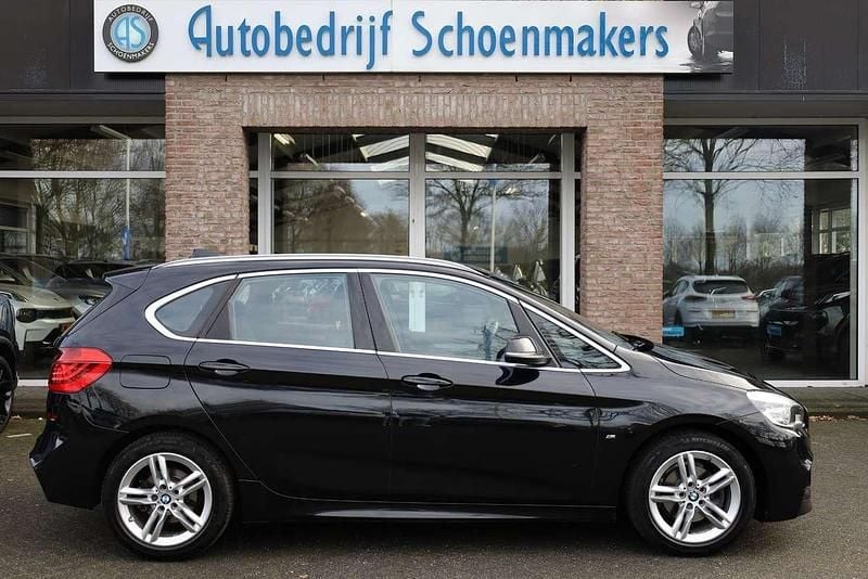 Occasion BMW 218 Active Tourer Executive 136 PK (100 kW) 2017 Zwart MPV