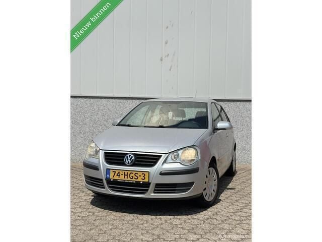 Grijs Gebruikt 2008 VW Polo Comfortline Hatchback | € 2.750 (Goede deal) - Afbeelding 1/4
