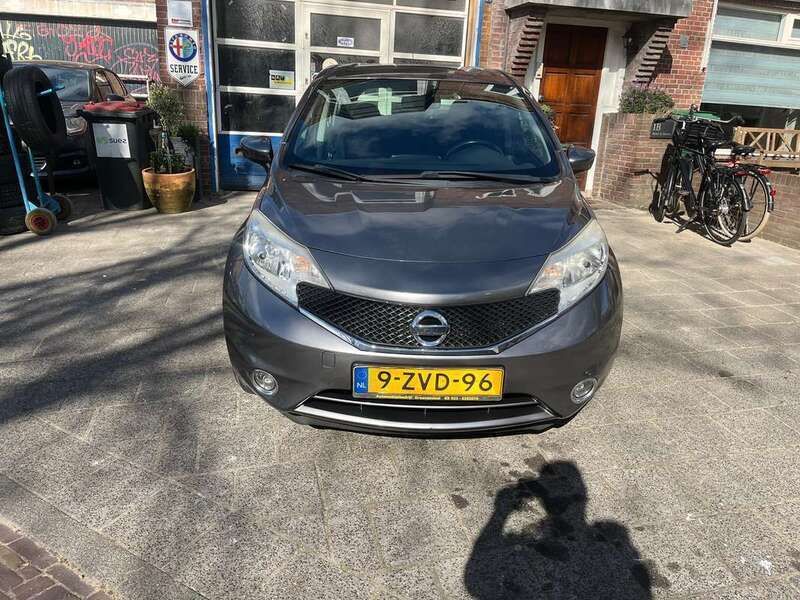 Grijs, metallic lak Gebruikt 2015 Nissan Note MPV | € 7.950 (Eerlijke prijs) - Afbeelding 1/4