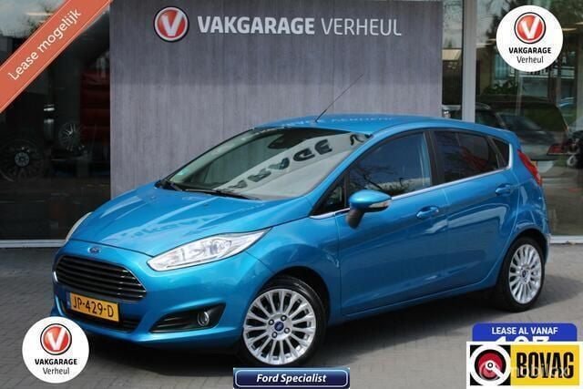 Blauw Gebruikt 2015 Ford Fiesta Titanium X Hatchback | € 7.895 (Eerlijke prijs) - Afbeelding 1/4