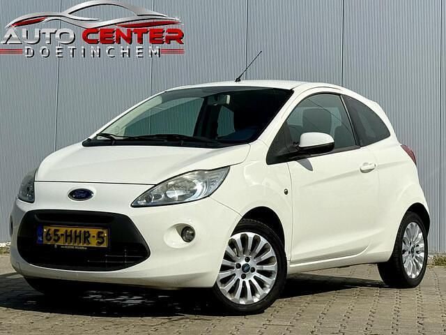 Wit Gebruikt 2008 Ford Ka Titanium Hatchback | € 2.499 (Eerlijke prijs) - Afbeelding 1/4