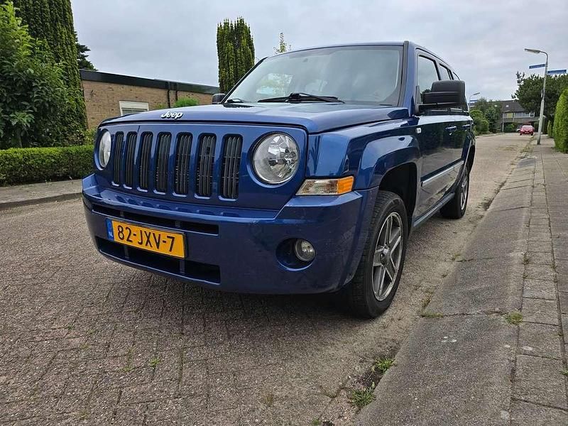 Blauw Gebruikt 2009 Jeep Patriot SUV | € 3.500 (Eerlijke prijs) - Afbeelding 1/4