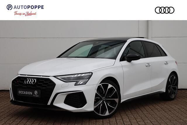 Hatchback Gebruikt 2021 Audi S3 Sportback Edition .1 Hatchback | € 44.950 - Afbeelding 1/4