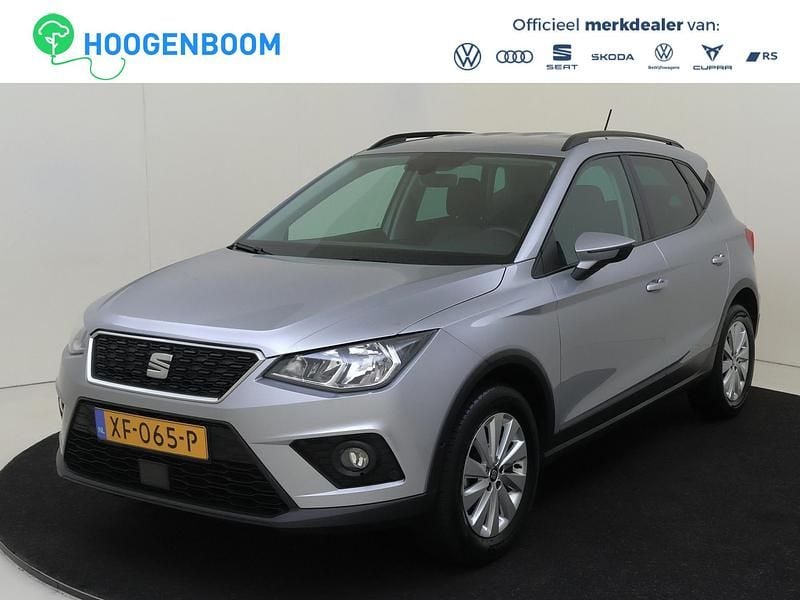 Zilver Gebruikt 2019 Seat Arona Business SUV | € 14.950 (Goede deal) - Afbeelding 1/4