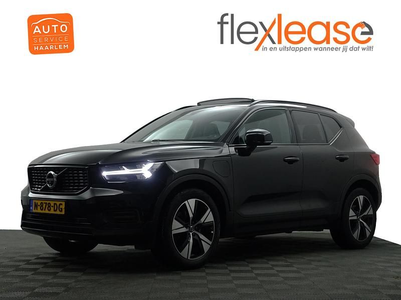 Zwart Gebruikt 2021 Volvo XC40 R-Design SUV | € 34.900 (Eerlijke prijs) - Afbeelding 1/4