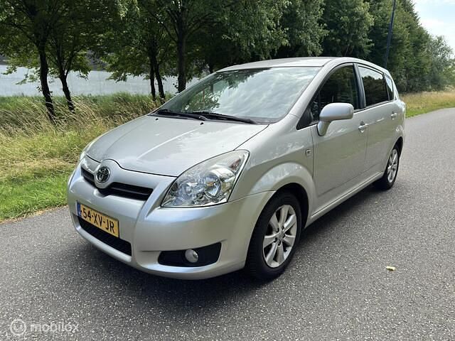 Grijs Gebruikt 2007 Toyota Verso Executive MPV | € 7.599 (Iets duurder) - Afbeelding 1/4
