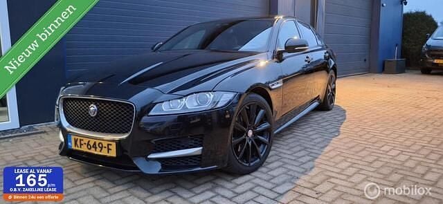 Zwart Occasion 2016 Jaguar XF Portfolio Sedan | € 9.999 (Eerlijke prijs) - Afbeelding 1/4
