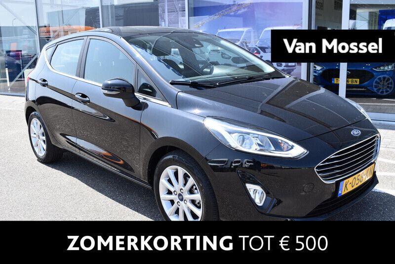 Zwart Gebruikt 2020 Ford Fiesta Titanium Hatchback | € 19.950 (Duur) - Afbeelding 1/4