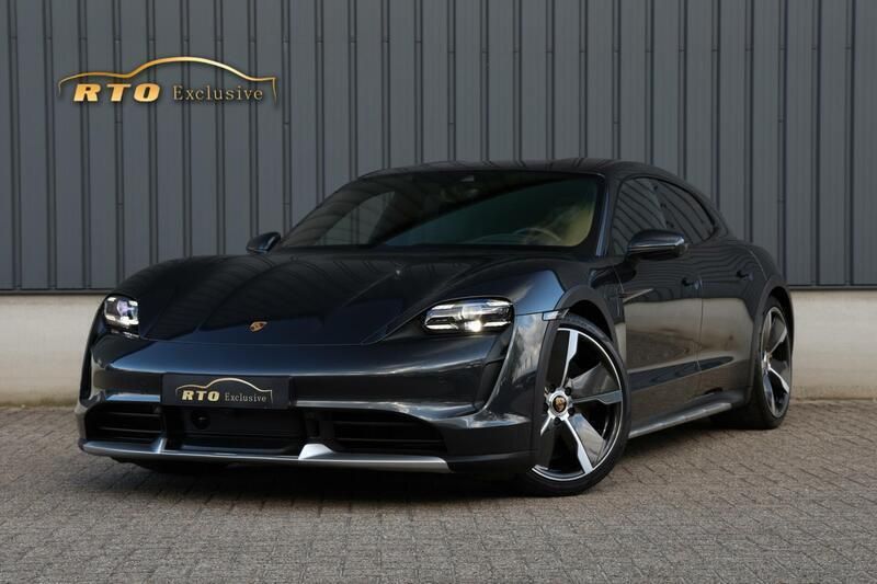 Grijs Gebruikt 2021 Porsche Taycan Turbo Sedan | € 85.000 - Afbeelding 1/4
