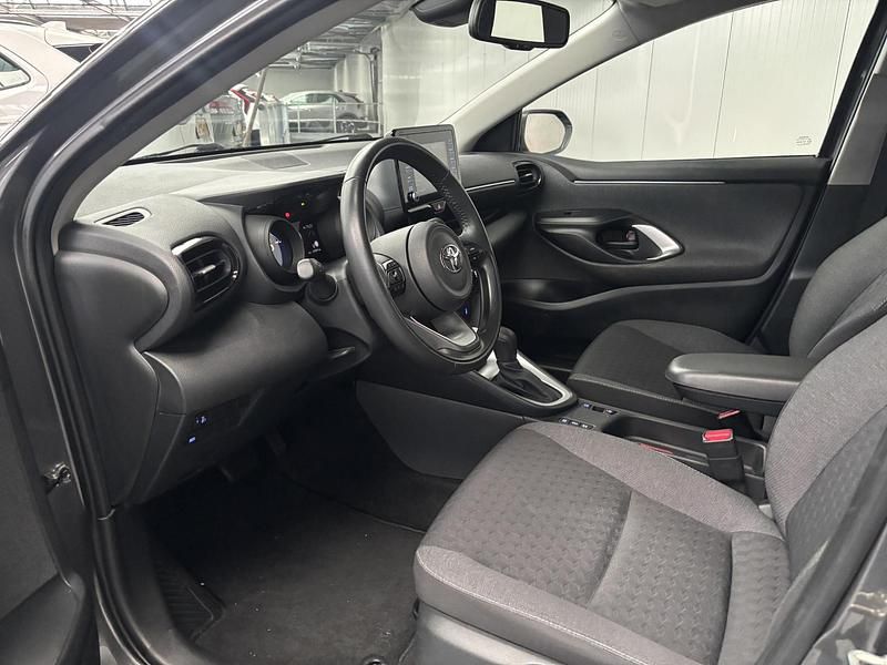 Occasion Toyota Yaris Hybrid 2026 Grijs Hatchback