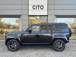 Occasion Land Rover Defender SE Dynamic 300 PK (220 kW) 2026 Santorini black metallic (zwart metallic)zwart SUV