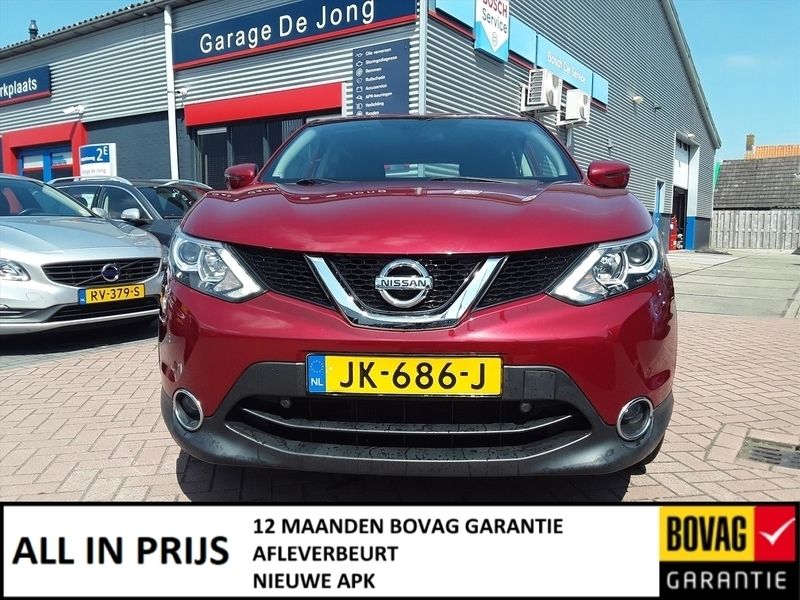 Rood, metallic lak Gebruikt 2016 Nissan Qashqai Acenta SUV | € 15.950 (Duur) - Afbeelding 1/4