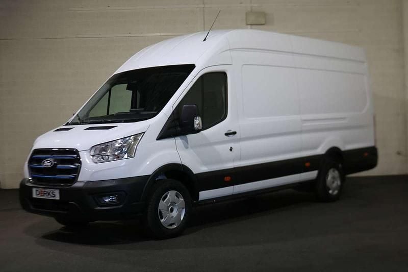 Nieuw Ford E-Transit Trend 197 kW (269 PK) 2025 Wit Van