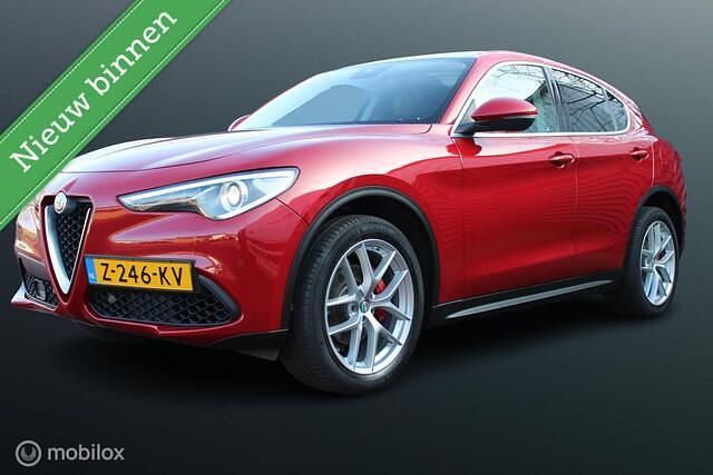 Occasion Alfa Romeo Stelvio Competizione 281 PK (206 kW) 2017 Rood SUV
