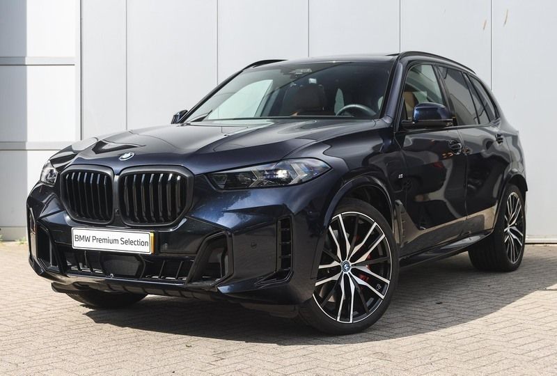 Zwart Gebruikt 2024 BMW X5 Executive SUV | € 108.950 - Afbeelding 1/4