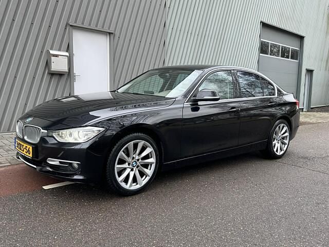 Occasion BMW 320 Executive 184 PK (135 kW) 2013 Zwart Sedan