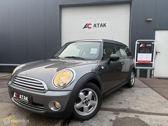 Grijs Occasion 2009 Mini One Clubman Stationwagen | € 4.500 (Duur) - Afbeelding 1/4