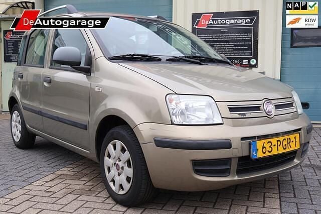 Beige Gebruikt 2011 Fiat Panda Hatchback | € 1.295 (Eerlijke prijs) - Afbeelding 1/4