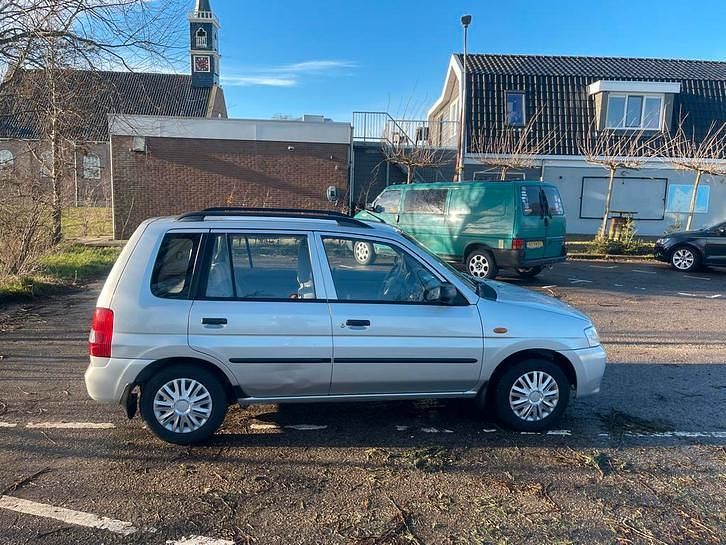 Occasion Mazda Demio Exclusive 74 PK (54 kW) 2000 Hatchback