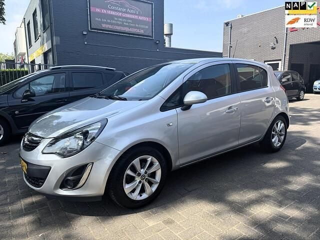 Grijs Gebruikt 2014 Opel Corsa Cosmo Hatchback | € 3.300 (Goede deal) - Afbeelding 1/4