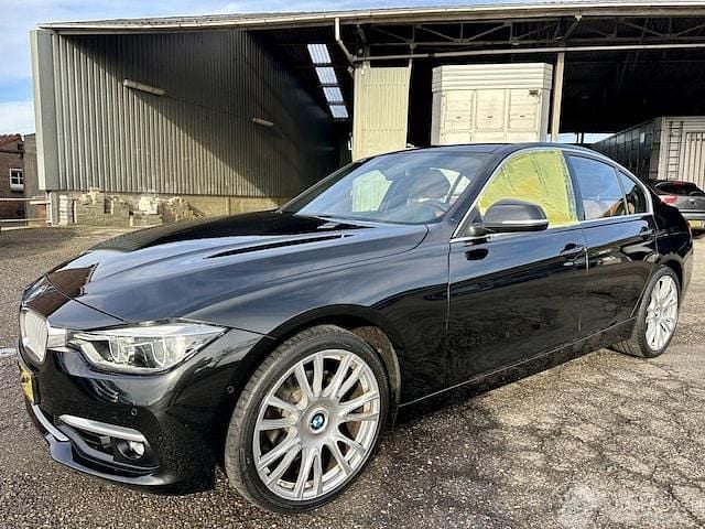 Occasion BMW 318 Efficient Dynamics 136 PK (100 kW) 2018 Zwart Sedan
