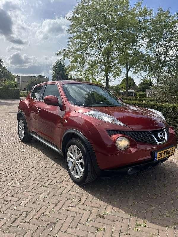 Rood Gebruikt 2012 Nissan Juke Acenta SUV | € 8.000 (Goede deal) - Afbeelding 1/4