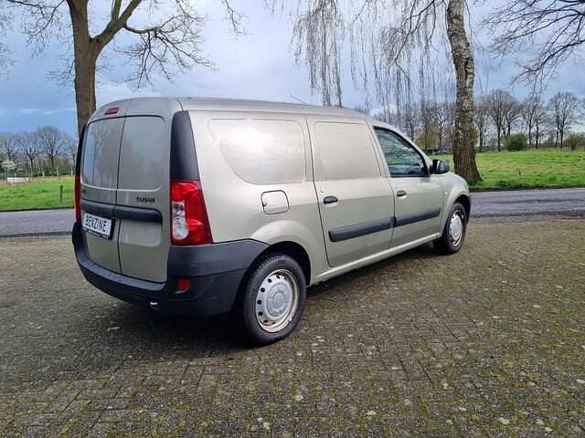 Occasion Dacia Logan 84 PK (61 kW) 2011 Overige Van