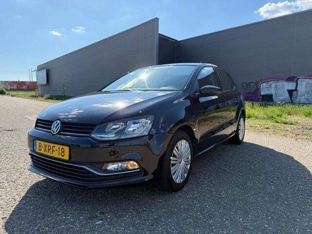 Zwart Gebruikt 2014 VW Polo Comfortline Hatchback | € 6.499 (Goede deal) - Afbeelding 1/4