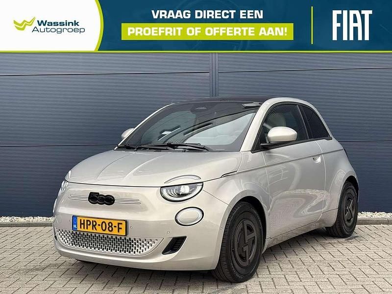 Bruin Nieuw 2025 Fiat 500e Hatchback | € 32.444 (Duur) - Afbeelding 1/4