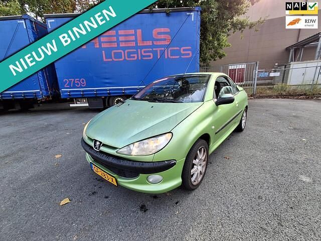 Groen Gebruikt 2004 Peugeot 206 CC Cabriolet | € 999 (Eerlijke prijs) - Afbeelding 1/4