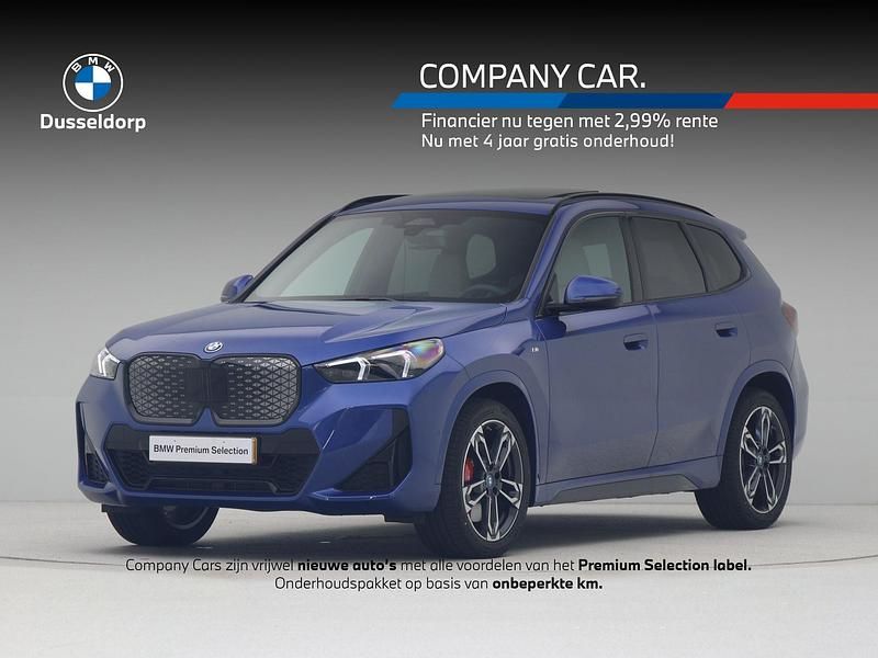 Blauw Gebruikt 2025 BMW iX1 M Sport SUV | € 49.750 - Afbeelding 1/4