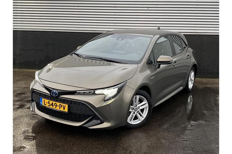 Occasion Toyota Corolla Active 122 PK (89 kW) 2021 Groen Hatchback