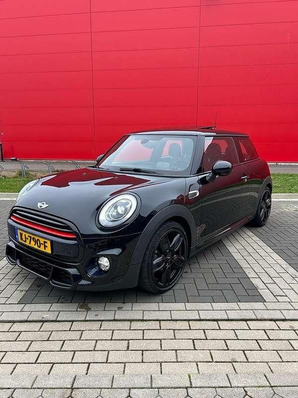 Occasion Mini Cooper 136 PK (100 kW) 2016 Zwart Hatchback