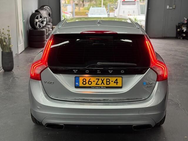Occasion Volvo V60 Summum 215 PK (158 kW) 2013 Grijs Stationwagen