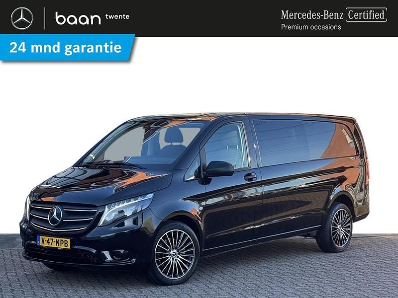 Zwart Occasion 2025 Mercedes Vito Van | € 47.950 - Afbeelding 1/4