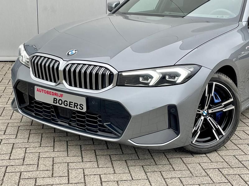Occasion BMW 330 M Sport 245 PK (180 kW) 2024 Grijs Stationwagen