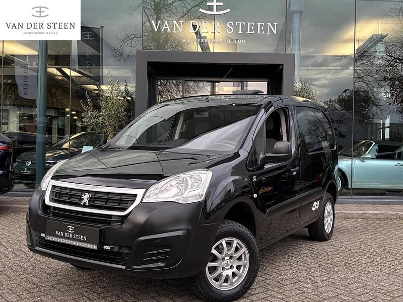 Grijs Gebruikt 2017 Peugeot Partner Van | € 9.745 (Duur) - Afbeelding 1/4