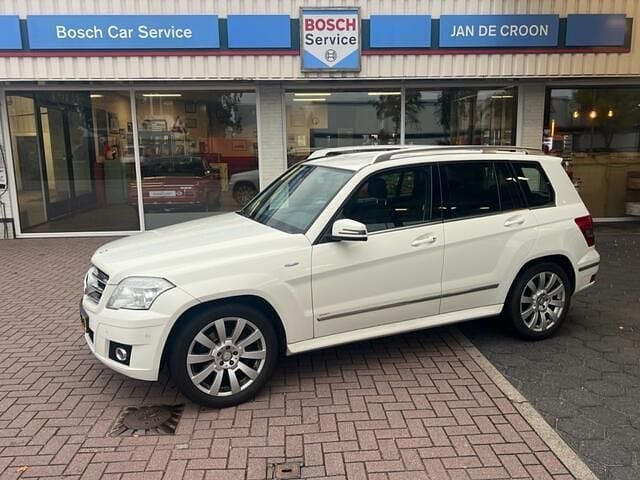 Wit Gebruikt 2011 Mercedes GLK220 SUV | € 9.950 (Goede deal) - Afbeelding 1/4