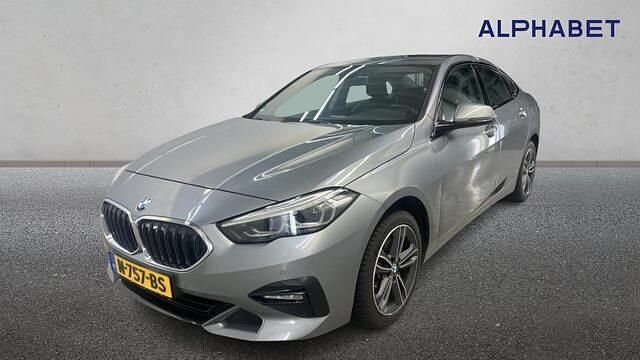 Grijs (metallic) Occasion 2021 BMW 218 Sport Line Coupé | € 20.850 (Goede deal) - Afbeelding 1/3