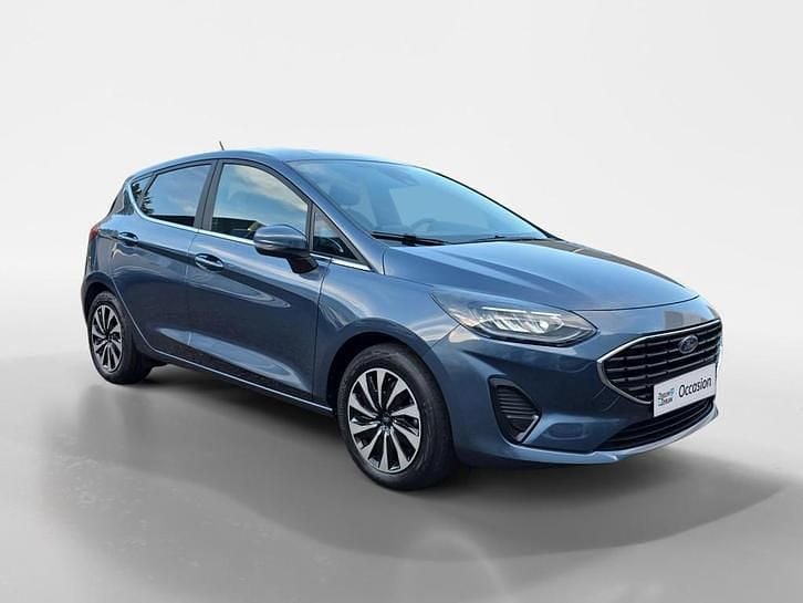 Occasion Ford Fiesta Titanium 101 PK (74 kW) 2023 Chrome blue Hatchback