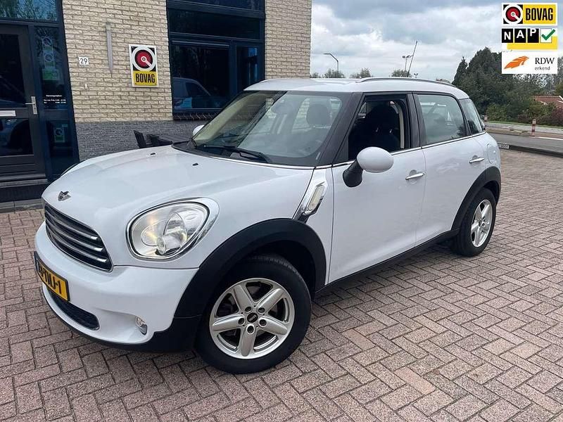 Wit Gebruikt 2012 Mini One Countryman Business SUV | € 8.945 (Goede deal) - Afbeelding 1/4
