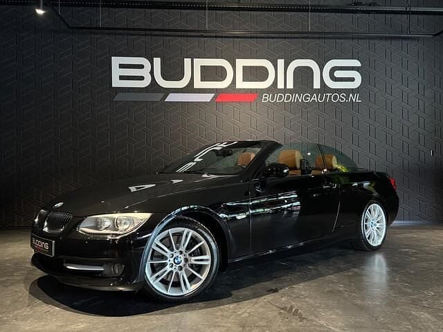 Zwart Gebruikt 2013 BMW 335 Cabriolet M Sport Cabriolet | € 17.950 (Eerlijke prijs) - Afbeelding 1/4