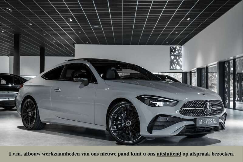Grijs Gebruikt 2024 Mercedes CLE200 AMG Coupé | € 69.950 - Afbeelding 1/4