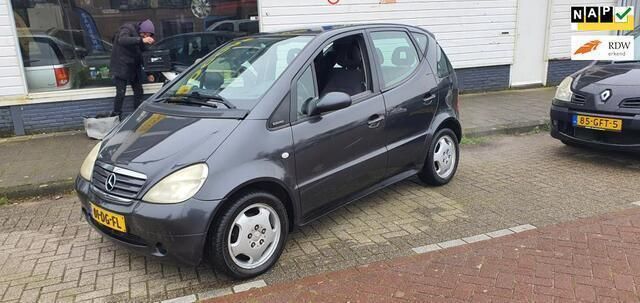 Grijs Gebruikt 1999 Mercedes A160 Elegance MPV | € 1.995 - Afbeelding 1/4