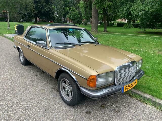 Occasion Mercedes 230 109 PK (80 kW) 1980 Beige Coupé