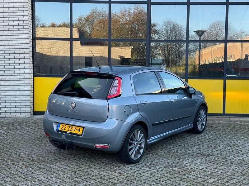 Occasion Fiat Punto Sport 86 PK (63 kW) 2013 Grijs Hatchback