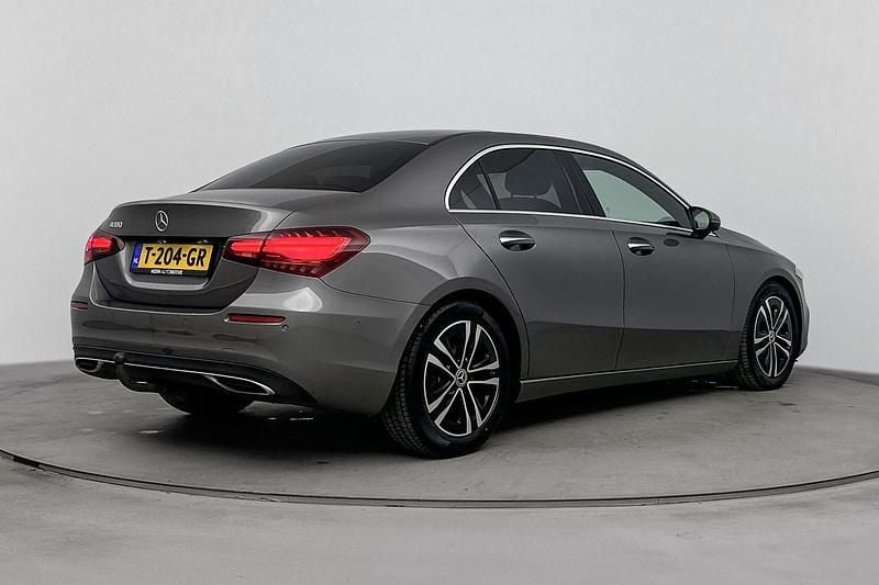Occasion Mercedes A180 Premium 136 PK (100 kW) 2023 Grijs Sedan