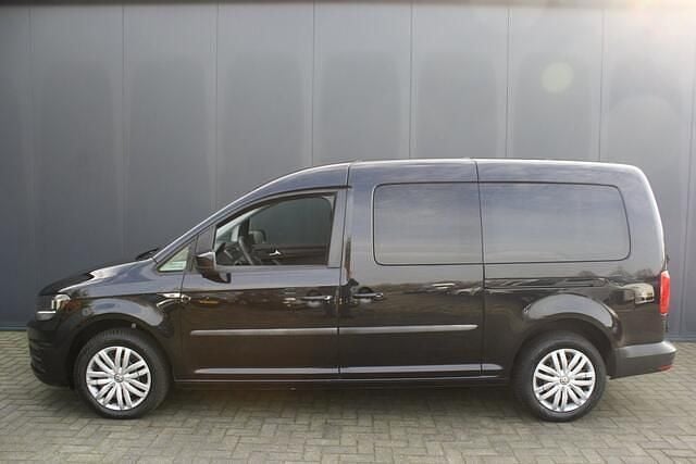 Occasion VW Caddy Maxi Trendline 102 PK (75 kW) 2018 Zwart MPV