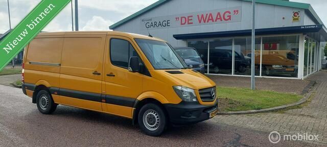 Geel Gebruikt 2016 Mercedes Sprinter Van | € 12.850 (Super prijs) - Afbeelding 1/4